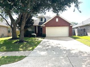 6172 Galloway Ln, League City, TX 77573