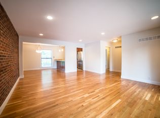 3726 Locust St APT 9, Kansas City, MO 64109