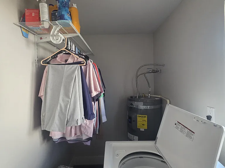 7024 Pierce Dr N — Photo 22