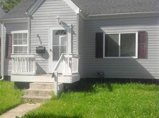 2717 Wolcott St, Flint, MI 48504