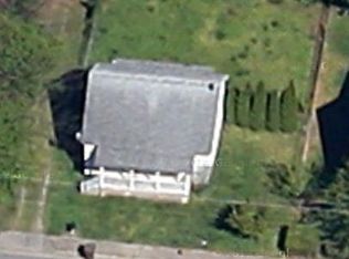 915 Cranbrook St, Greensboro, NC 27407