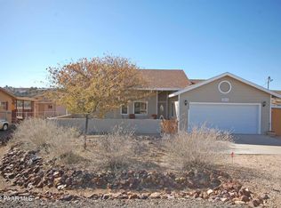 20049 E Lakeside Rd, Mayer, AZ 86333