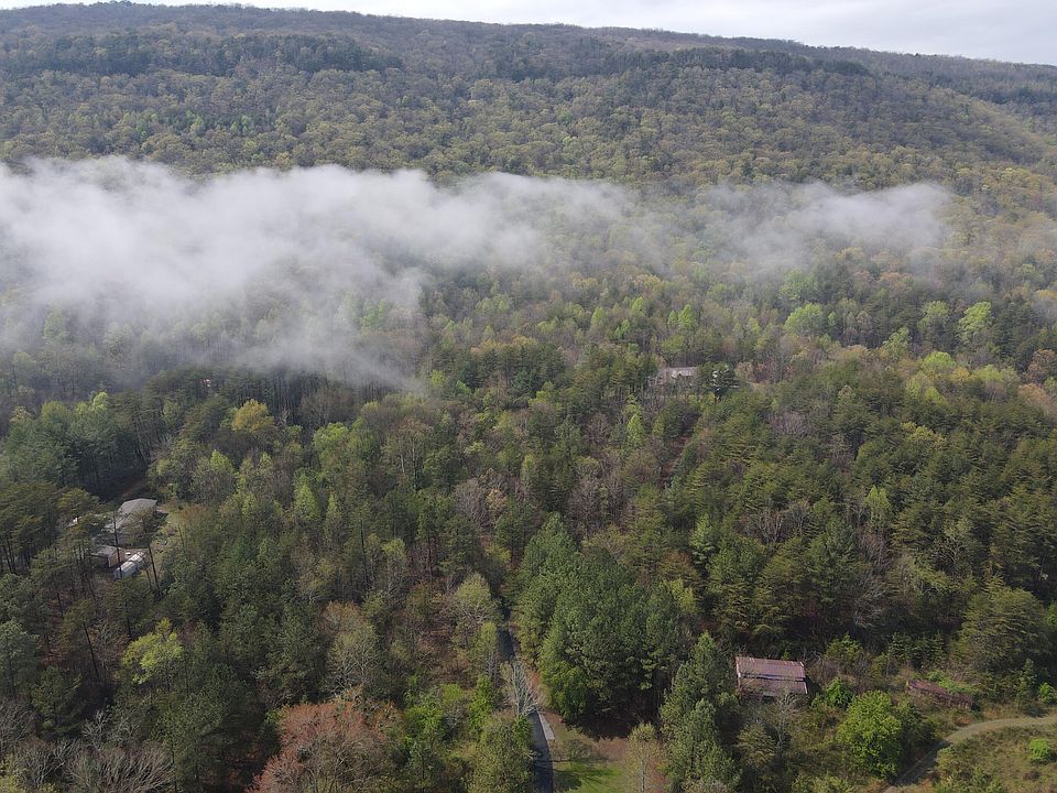1st image of 758 Montgomery Rd