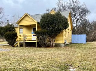 90 Ridge Rd, Lansing, NY 14882