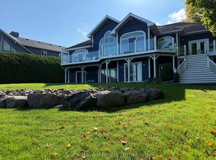 192 Gilwood Park Dr, Penetanguishene, ON L9M 1Z6