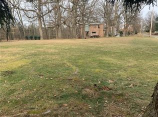 9565 Fox Rd, Pittsburgh, PA 15237