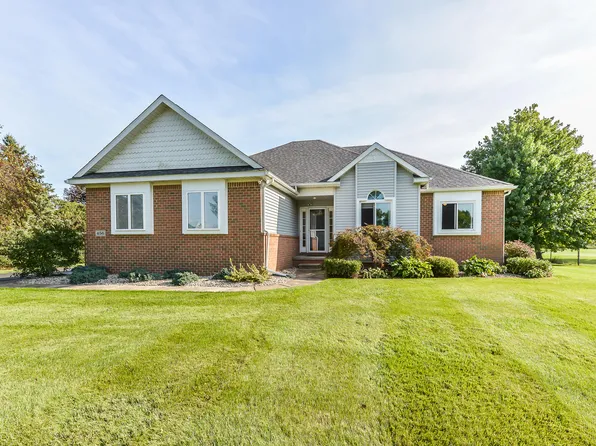 456 Honey Creek Ct, Pinckney, MI 48169