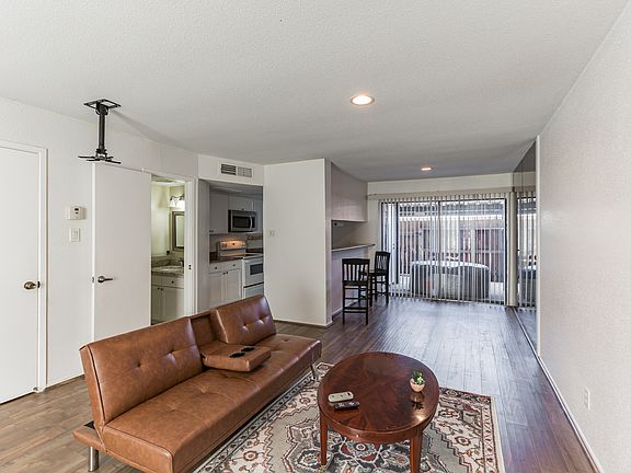 2nd image of 8020 Braesmain Dr APT 1601