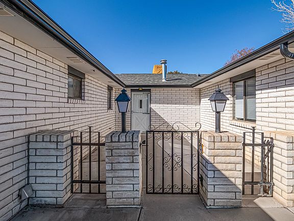 5th image of 419 N Mesa St