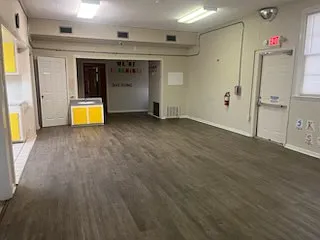 1216 West 9th Street - 1 — Photo 3
