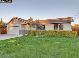 1384 Coventry Rd, Concord, CA 94518