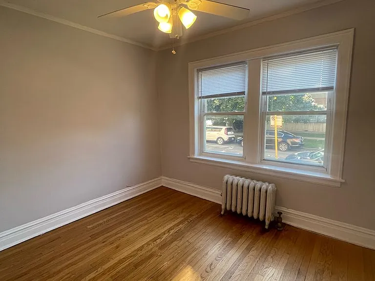 4407 N Kenneth — Photo 33
