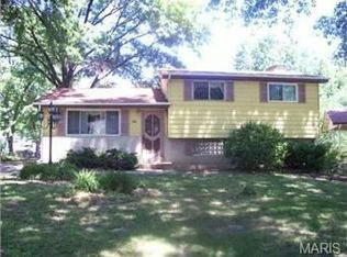 731 Samoa Dr, Saint Louis, MO