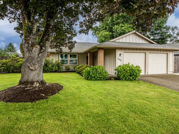 2677 Chad Dr, Eugene, OR 97408