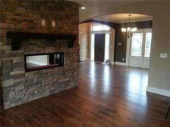 4th image of 11111 Northridge Dr