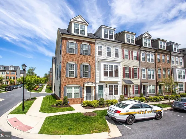 13233 Orsay St #1301, Clarksburg, MD 20871