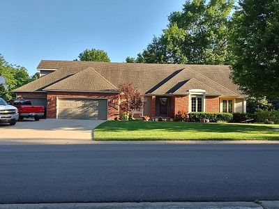 7541 SW Oxfordshire Rd, Topeka, KS, 66614