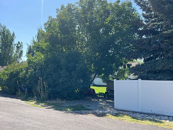 2nd image of 3838 E 12 N