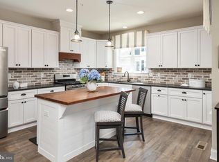 352 Topside Dr #229, Stevensville, MD 21666