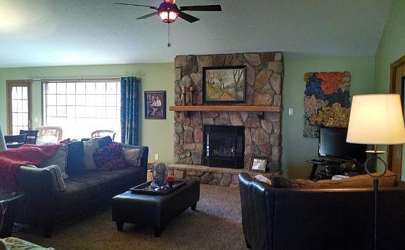 5th image of 916 Wildflower Ln