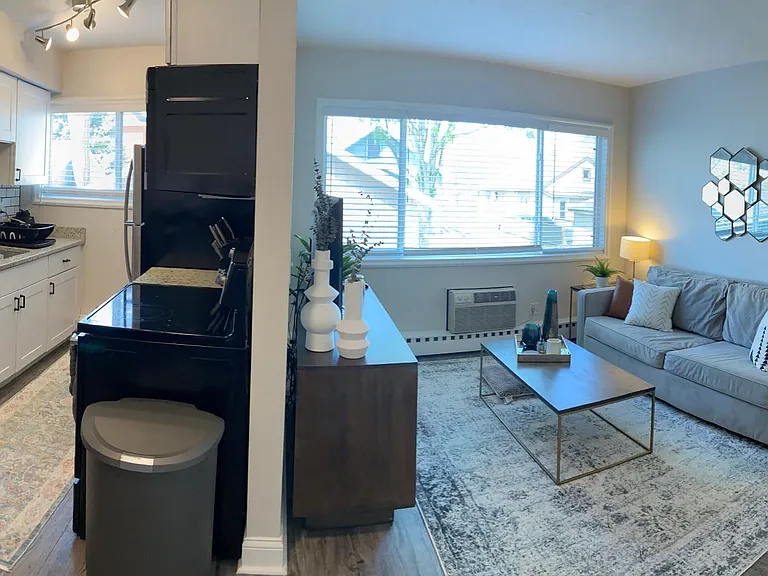 639 23rd Ave NE #33 — Photo 11