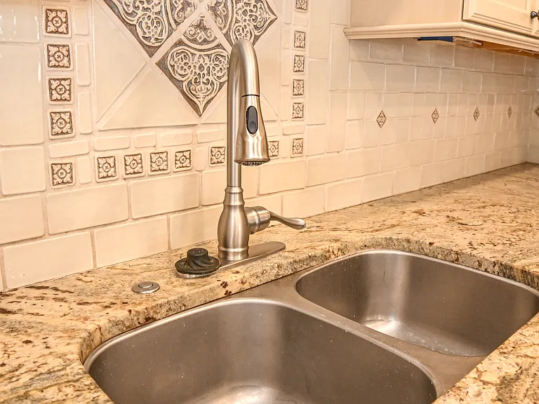 112 Barberry Rd #28 — Photo 21