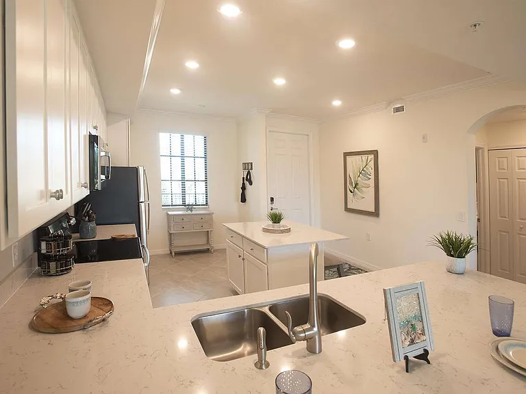 17626 Gawthrop Dr #205 — Photo 12