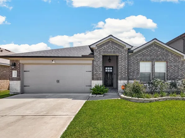 15359 Central Crescent Dr, New Caney, TX 77357
