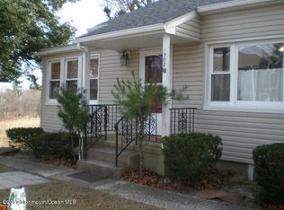 1902 Dolphin Dr, Wall Township, NJ 07719