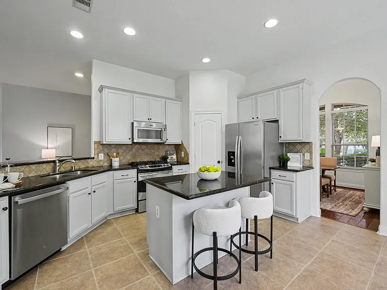 7 Fraiser Fir Pl — Photo 14