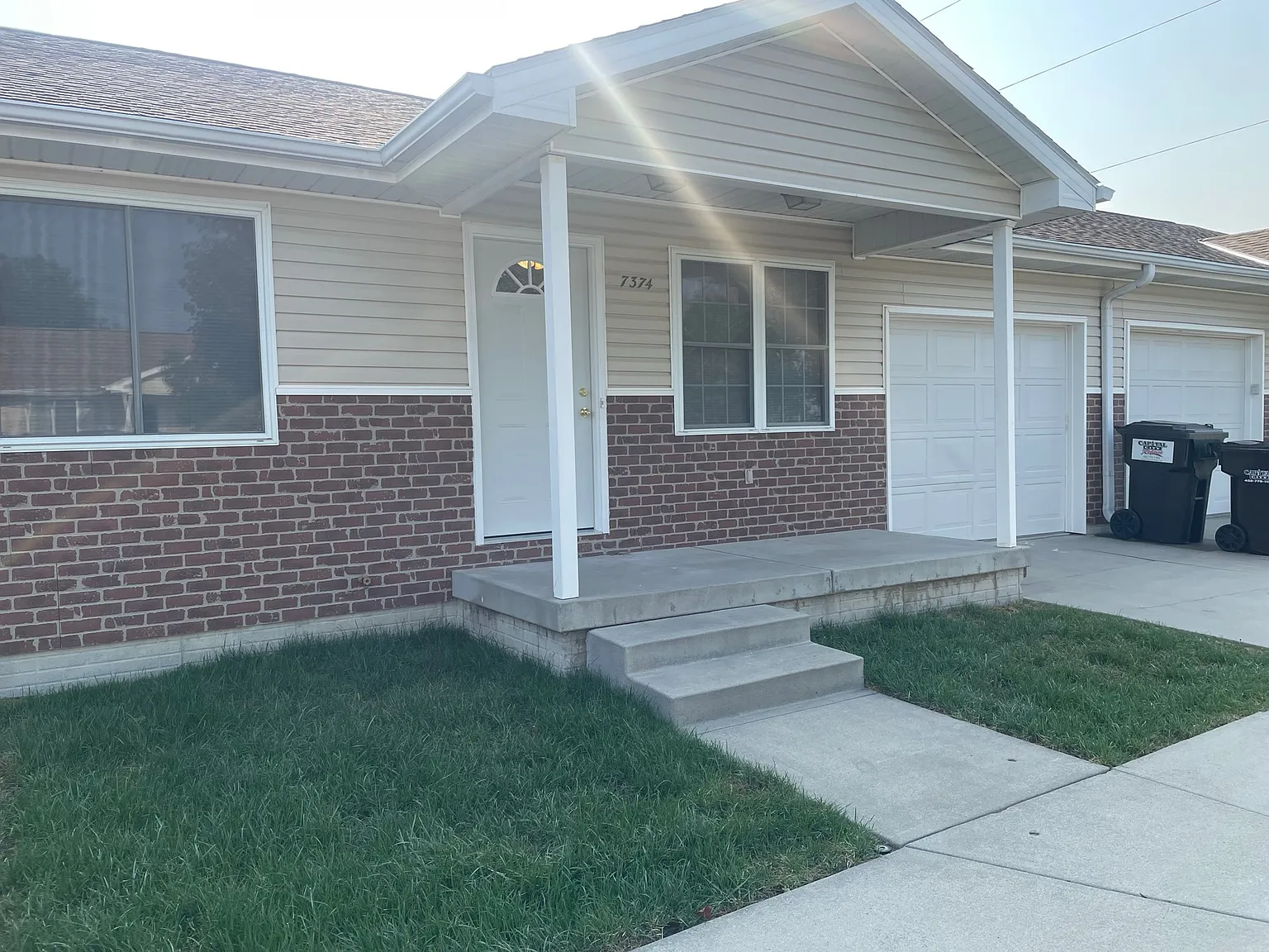 3 bed, 1425 sqft, $1,700 — Photo 2