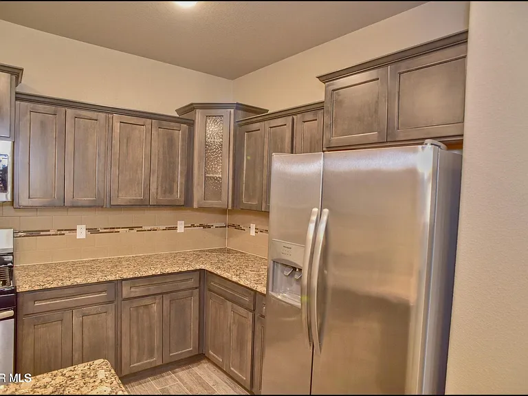 2120 Thomas Lackland St — Photo 19