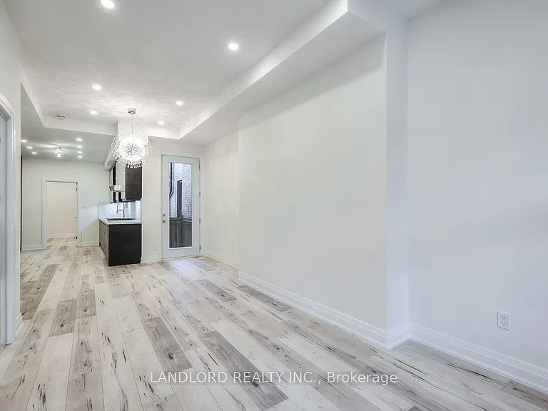 100 Massey St #MAIN BSMT — Photo 9