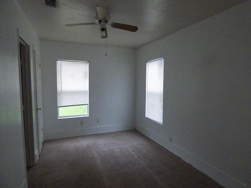 2nd image of 3432 Austin St