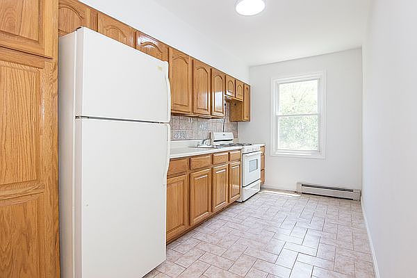 1st image of 23-59 32nd St #2