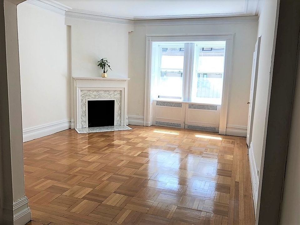 1st image of 284 5th Ave #8D3
