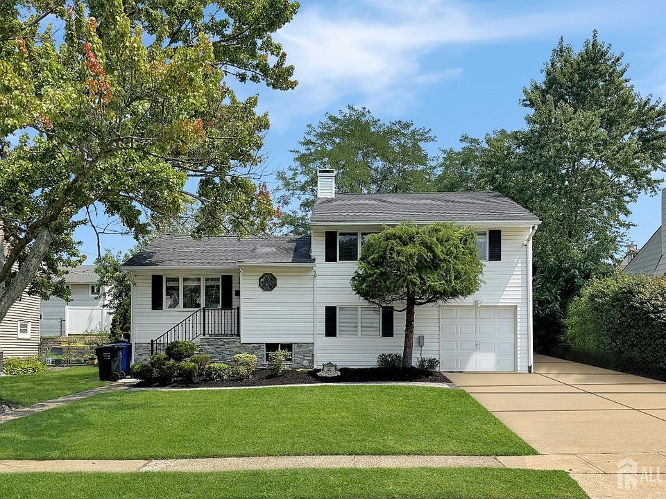 2nd image of 96 Tracy Dr