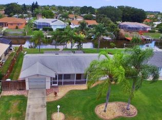 3032 SE 11th Pl, Cape Coral, FL 33904