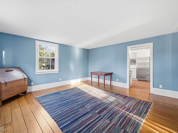 5th image of 4101 Canfield Rd