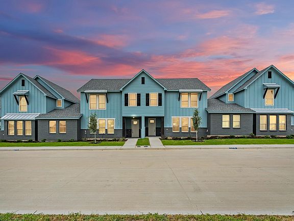 2nd image of 9549 Thorncrown Ln