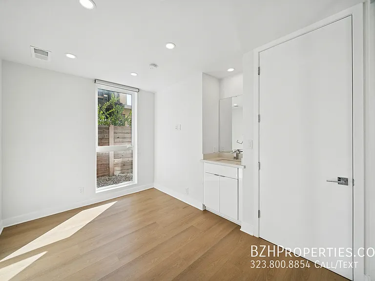 4525 Saint Elmo Dr #4523A — Photo 7