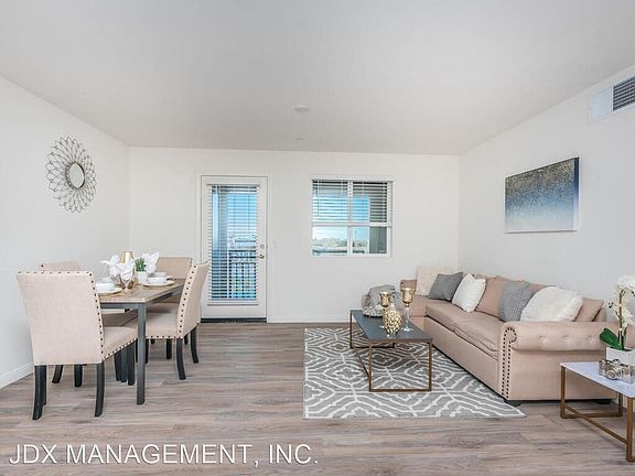 4th image of 7484 Mesa College Dr #304