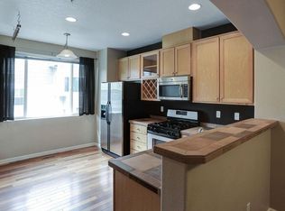 8710 SW 147th Ter UNIT 102, Beaverton, OR 97007