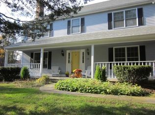 132 Coventry Way, Guilford, CT 06437