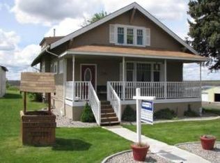 301 S 5th St, Harrington, WA 99134