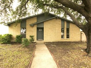 1819 E Peters Colony Rd, Carrollton, TX 75007