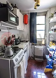 Rented by Wave Real Estate Group