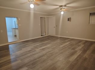 1910 Easy St, Arlington, TX 76013