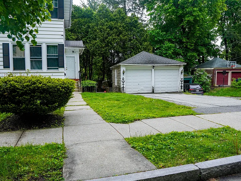 15 Montvale Rd #2 — Photo 28