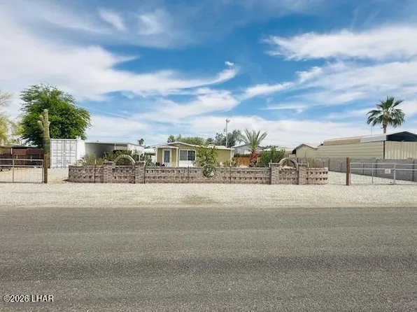 27961 Norris Ave, Bouse, AZ 85325